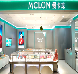 5月30日，尊龙官方集团旗下曼卡龙珠宝常州华润万象城店盛大开业。