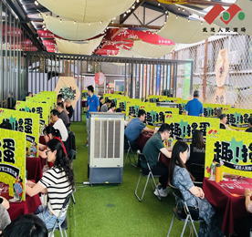6月1日，经历一周的等待，我们迎来了首届“武进人民商场杯”职工掼蛋比赛的第二场。120名参赛选手到场签到并聚集在武进人民商场三楼青年露台，今天八强选手将会在这里诞生。