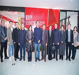 12月23日，陕西省安康市供销合作社党组书记、理事会主任薛玉发一行莅临武进人民商场考察交流。
